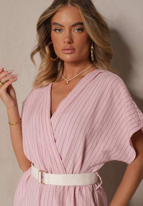 Różowy Kopertowy Kombinezon z Nietoperzowymi Rękawami i Paskiem Tollamira