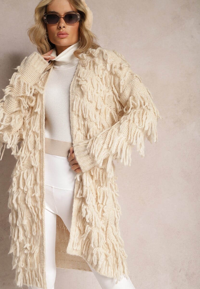 Jasnobeżowy Niezapinany Kardigan w Ozdobne Frędzle Massawa