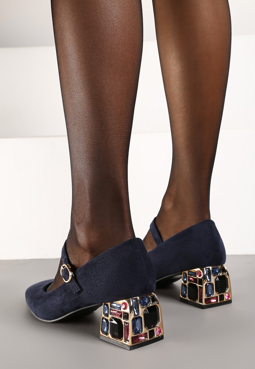 Granatowe Czółenka Vices na Obcasie z Biżuteryjnym Zdobieniem ze Sprzączką i Skórzaną Wkładką Aletan