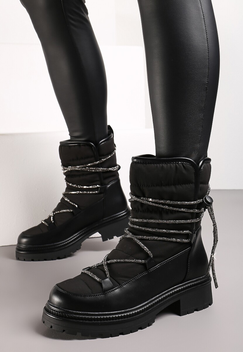 Czarne Śniegowce na Platformie z Wiązaniem w Cyrkonie Brelara