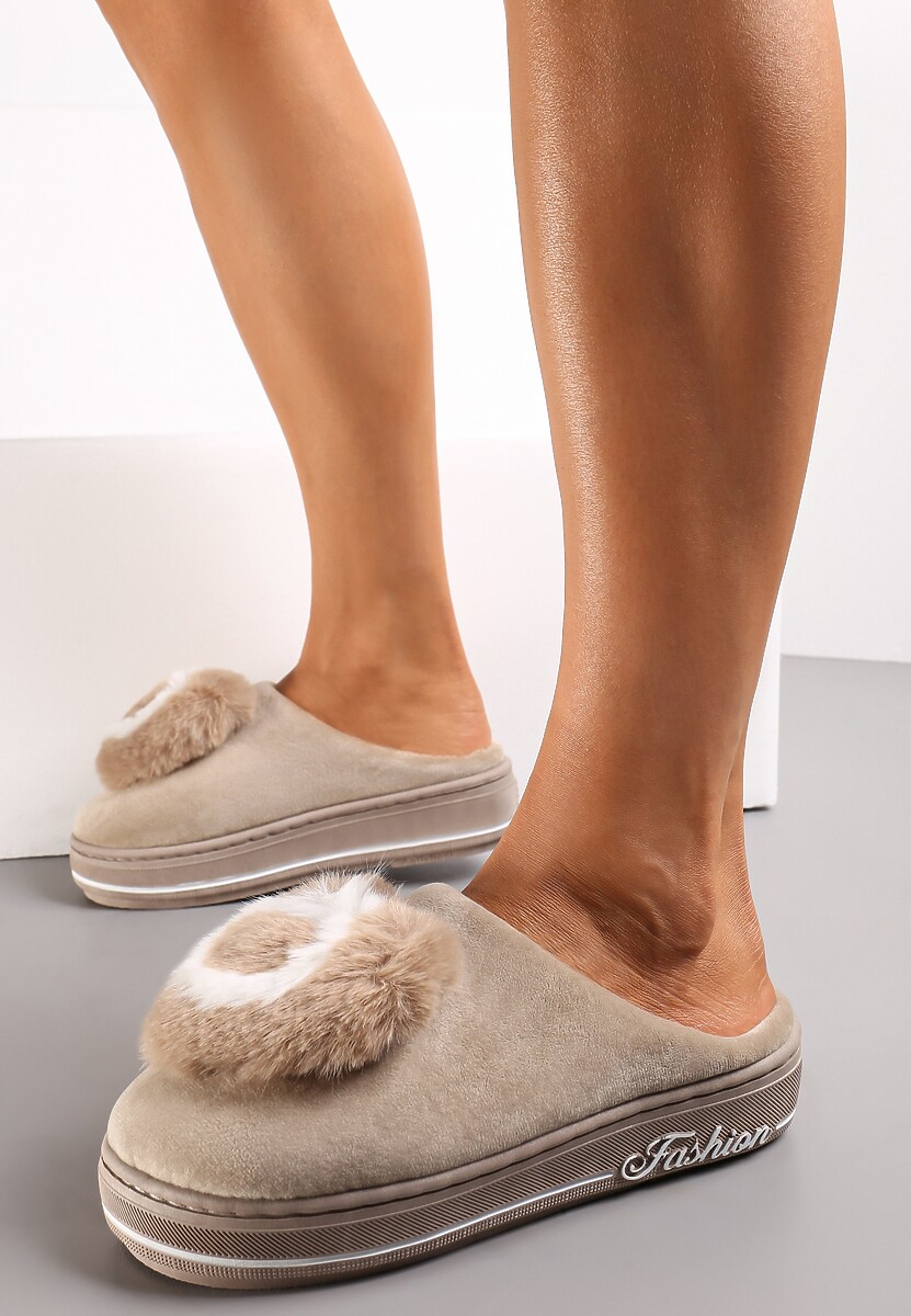 Ciemnobeżowe Kapcie na Grubej Podeszwie z Futrzaną Aplikacją Phoenix