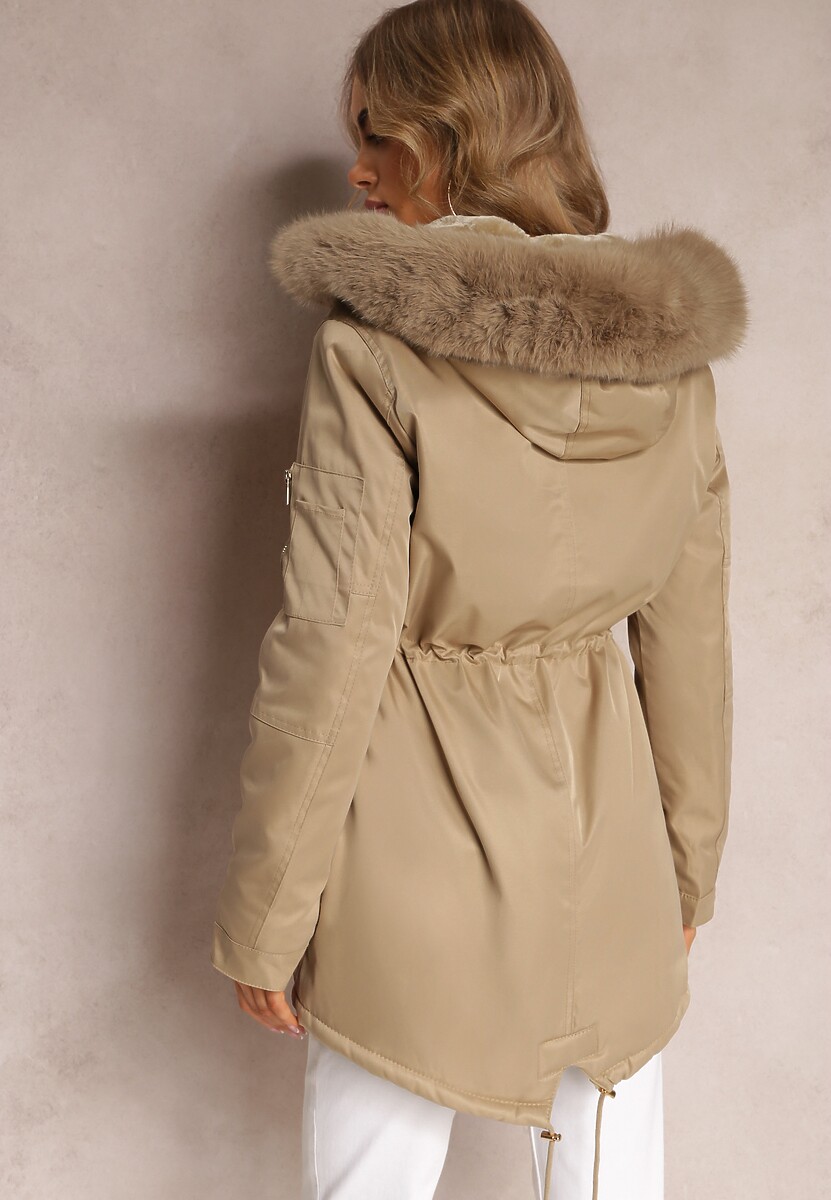 Beżowa Kurtka Parka z Kapturem i Ozdobnym Futerkiem Dioneta