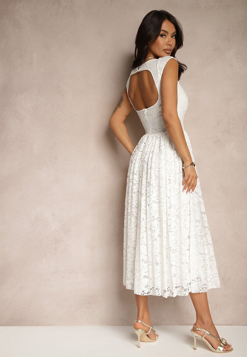 Biała Rozkloszowana Sukienka z Koronki z Wycięciem na Plecach Meltewia