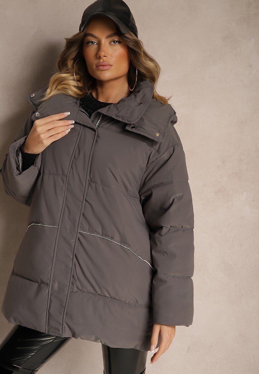 Czarna Kurtka Oversize z Pikowanymi Przeszyciami Kapturem Kieszeniami i Cyrkoniami Etairea