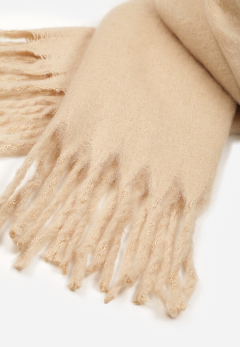 Beżowy Szalik Ozdobiony Frędzlami Owedela