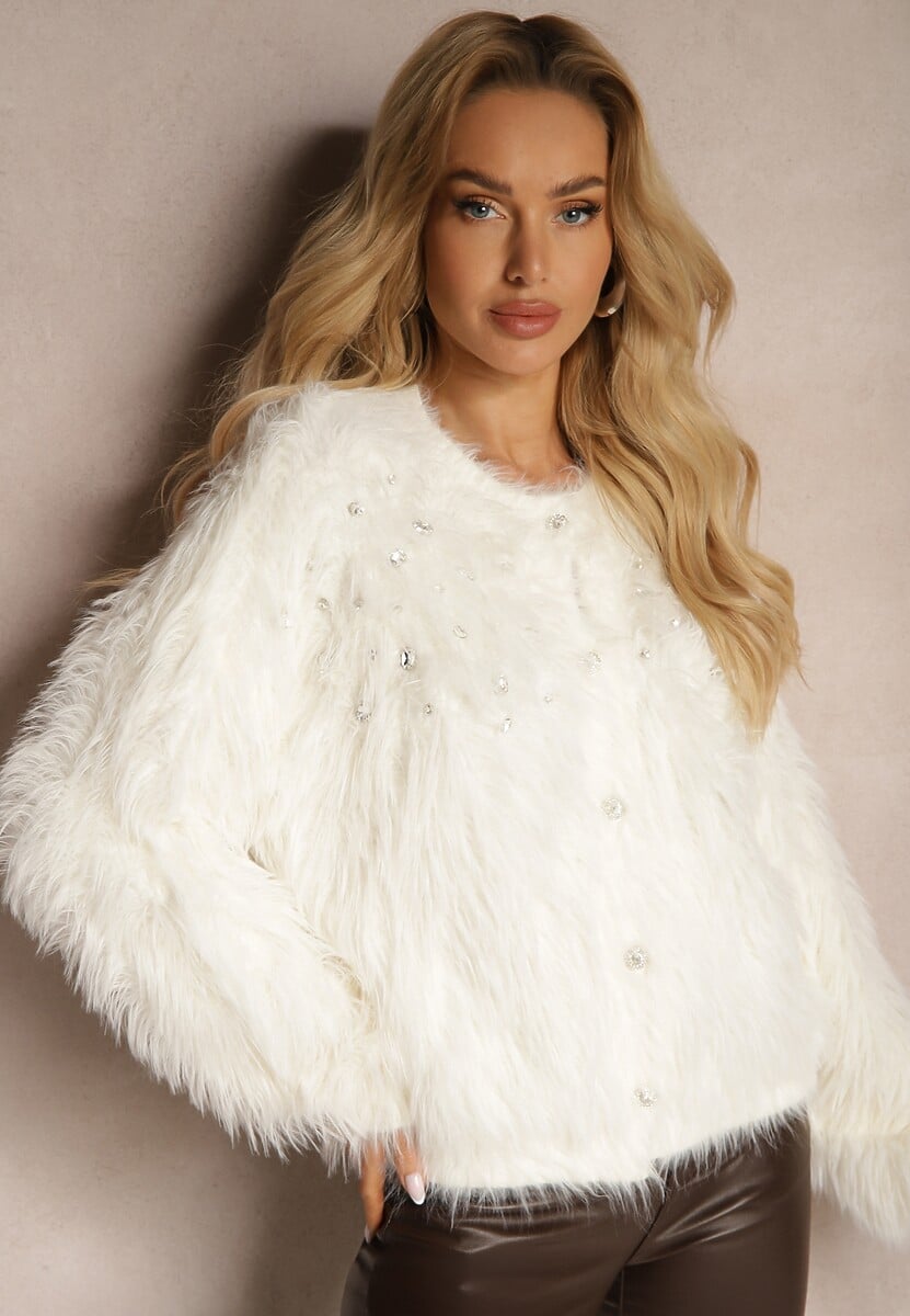 Biały Kardigan z Kryształkami i Cienkimi Frędzlami z Dzianiny Laoniah