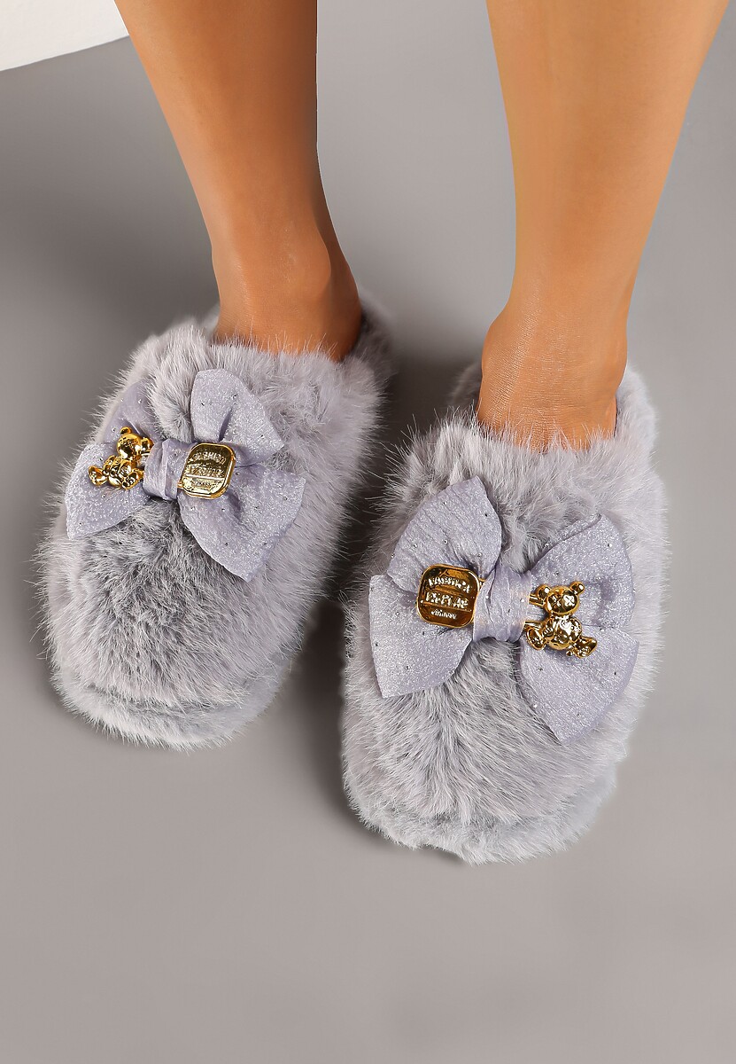 Szare Kapcie z Futerkiem Zdobione Kokardą z Metalowymi Aplikacjami Filora