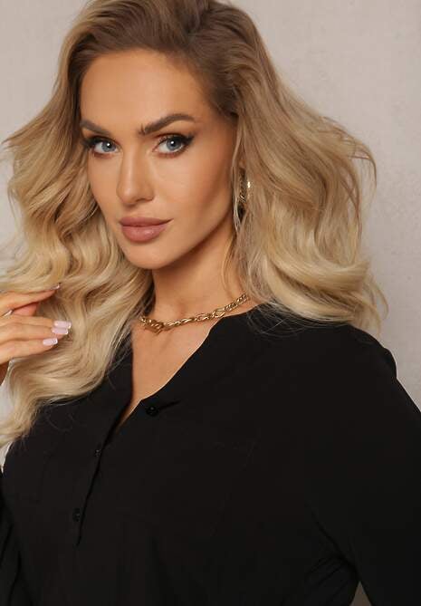 Czarna Bluzka z Wiskozy z Kieszeniami i Guzikami przy Dekolcie Somaile