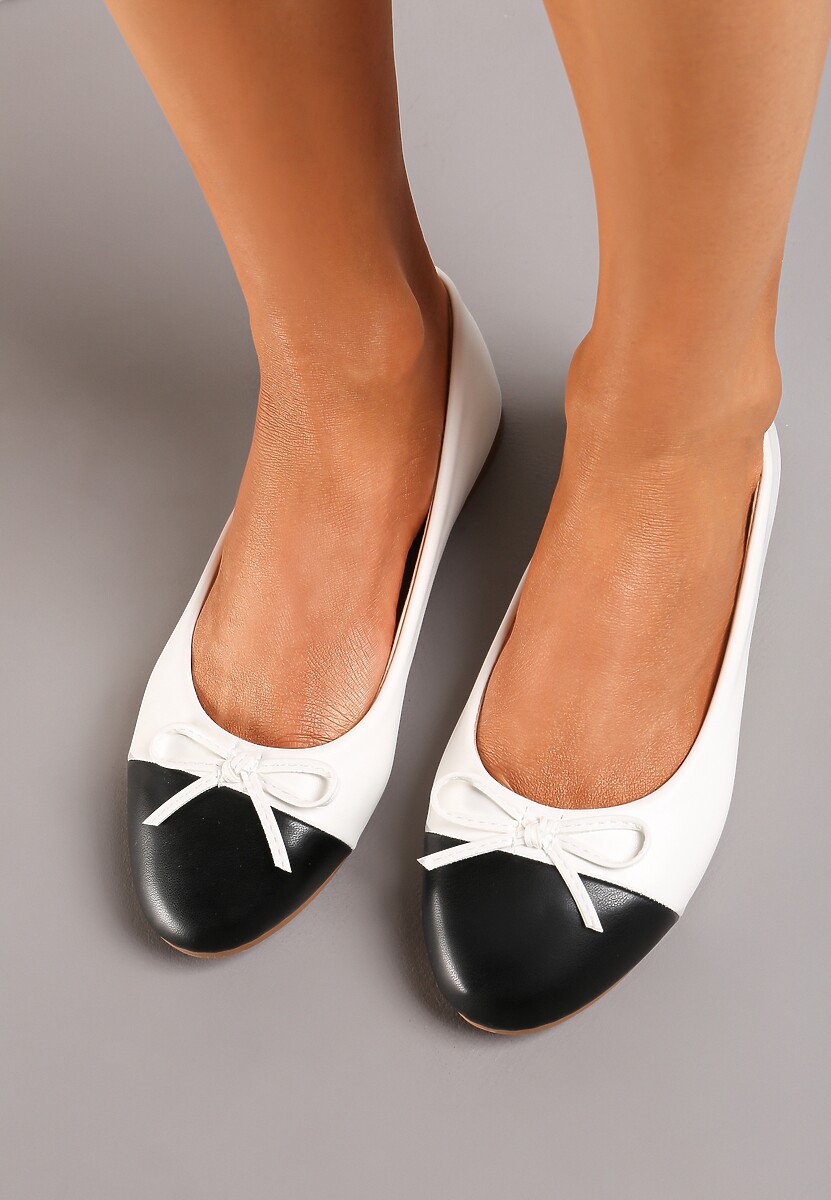 Białe Balerinki z Kokardką na Froncie Chillinda