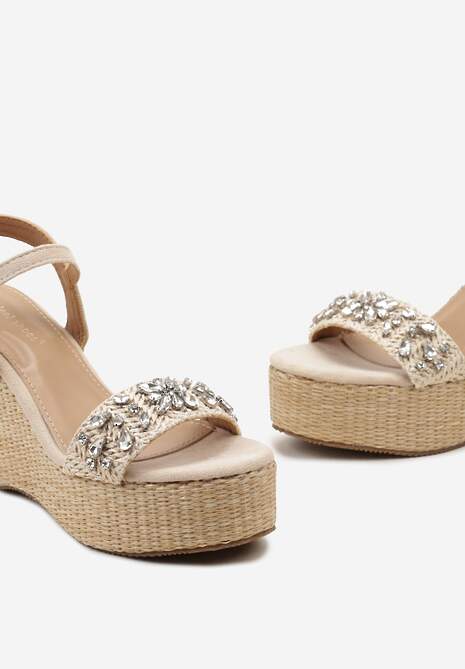 Beżowe Sandały na Koturnie i Platformie z Plecionki z Cyrkoniami i Sprzączką Ridala