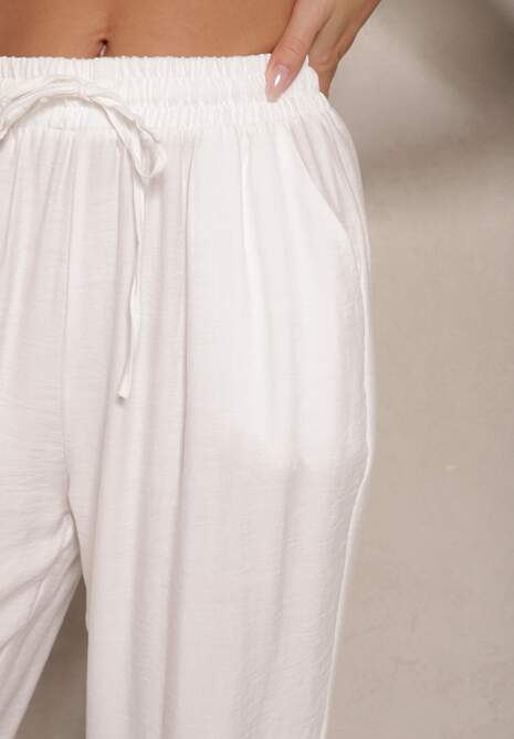 Białe Spodnie z Bawełną Ozdobione Wiązaniem Voreia