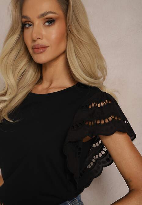 Czarna Bluzka ze Zwiewnymi Ażurowymi Rękawami Azurinea