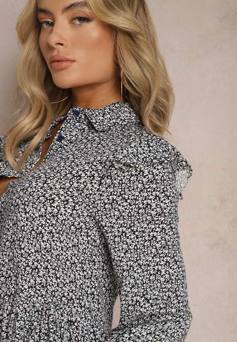 Granatowo-Biała Mini Sukienka o Rozkloszowanym Kroju w Kwiaty z Falbankami Limrena