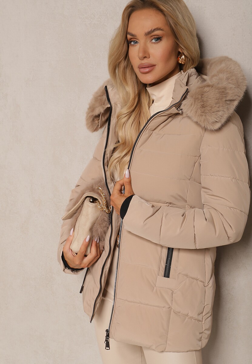 Beżowa Kurtka z Pikowanymi Przeszyciami i Futrzanym Kapturem z Możliwością Odpięcia Zinriya