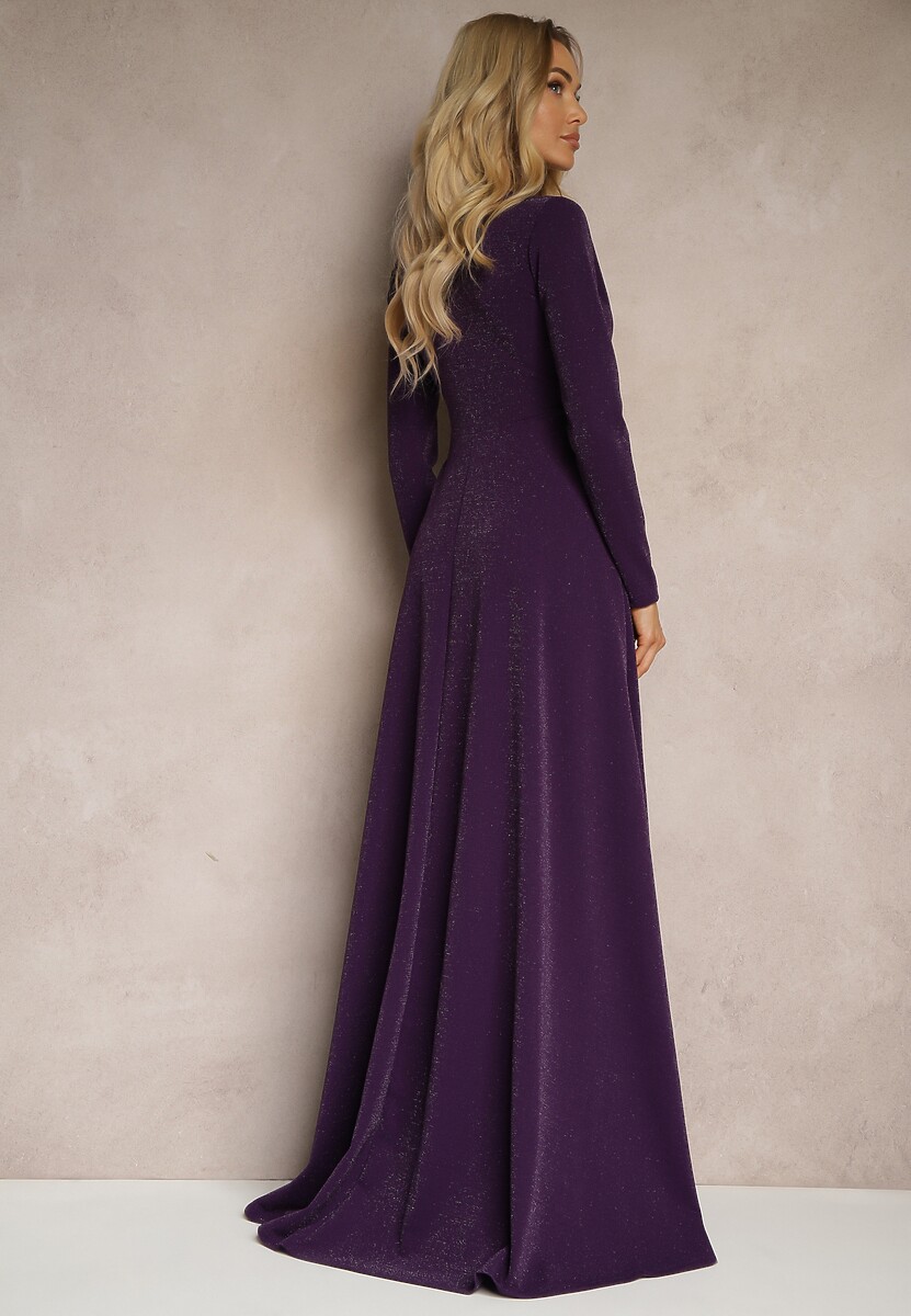 Ciemnofioletowa Kopertowa Sukienka o Rozkloszowanym Kroju z Rozcięciem i Metalicznymi Przeszyciami Emiraia