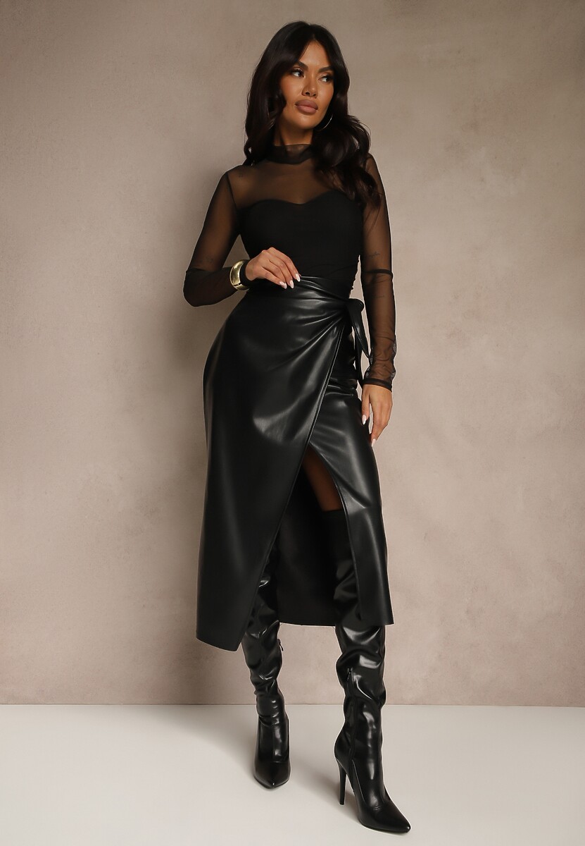 Czarna Marszczona Spódnica z Imitacji Skóry o Kopertowym Kroju z Wiązaniem Seoselle