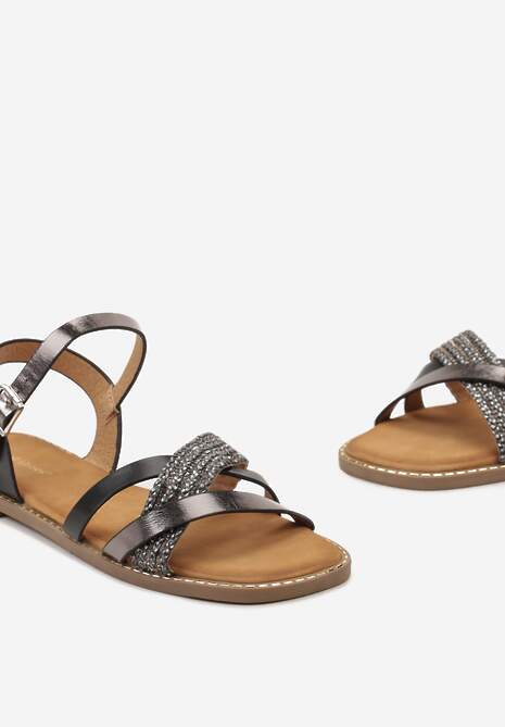 Czarne Sandały ze Sprzączką Przy Kostce i Cyrkoniami Trasiga