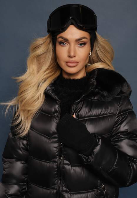 Czarna Kurtka Płaszcz za Kolano z Pikowaniem i Odpinanym Kapturem Calarin