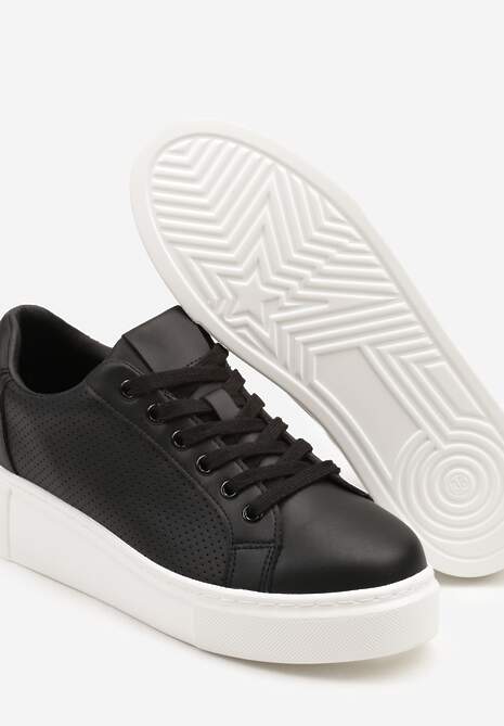 Czarne Sneakersy Skórzane na Platformie z Ozdobą i Perforacją Neolivia