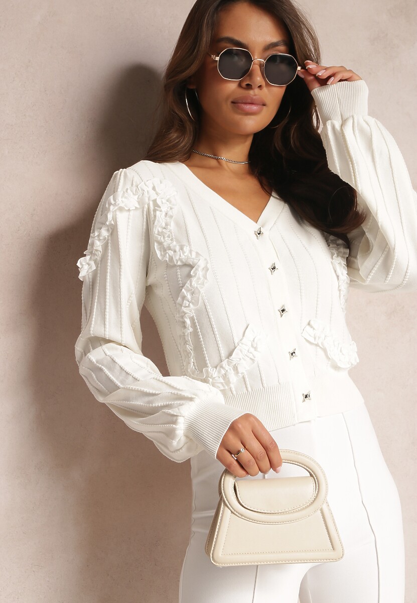 Biały Kardigan Zapinany z Ozdobnymi Falbankami Diselda