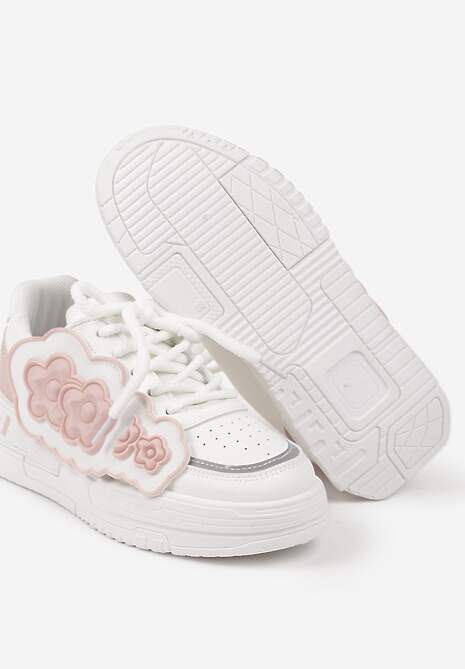 Biało-Różowe Sneakersy na Niskiej Platformie z Ozdobnymi Kwiatkami na Boku Benavilla