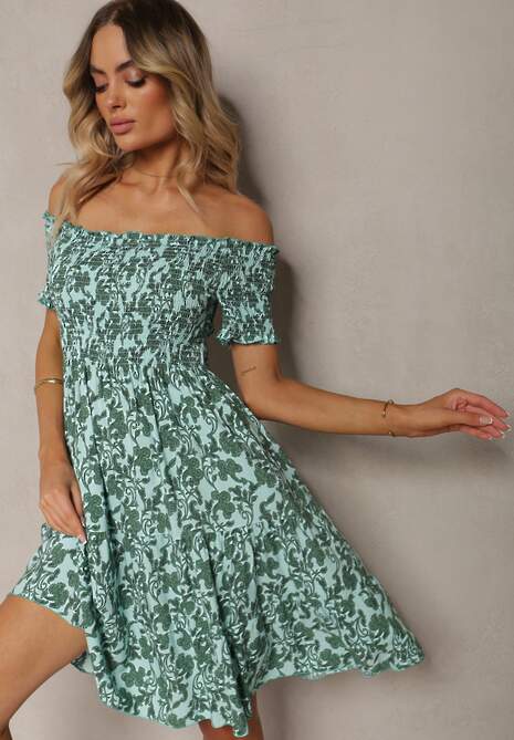 Zielona Sukienka z Bawełny Typu Hiszpanka z Marszczoną Górą i Falbanką Jannesto