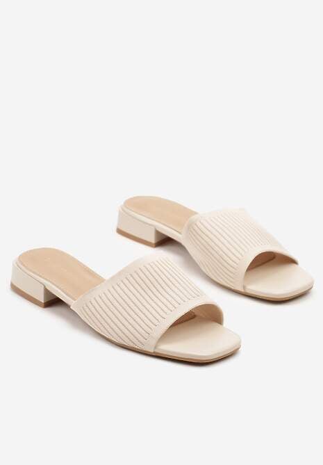 Beżowe Płaskie Klapki z Prążkowanym Paskiem Sari
