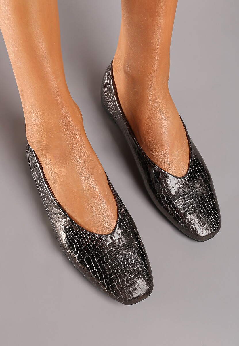Srebrne Lakierowane Balerinki z Krokodylim Tłoczeniem o Kwadratowym Nosku Zerita