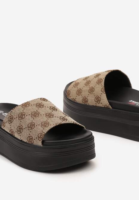 Brązowe Klapki na Grubej Podeszwie z Ozdobnym Paskiem Adesia