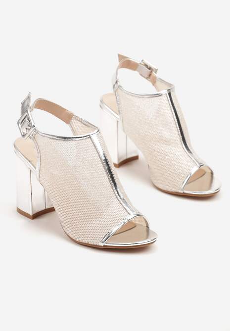 Srebrne Sandały w Stylu Botków na Słupku z Brokatem i Klamerką Boltewi