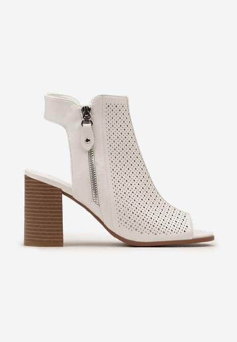 Białe Botki Wycięte za Kostkę z Ozdobnym Suwakiem i Ażurową Cholewką Arcida
