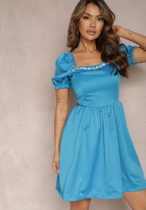 Niebieska Rozkloszowana Sukienka Mini z Wycięciami po Bokach i Cyrkoniami na Dekolcie Erelasia
