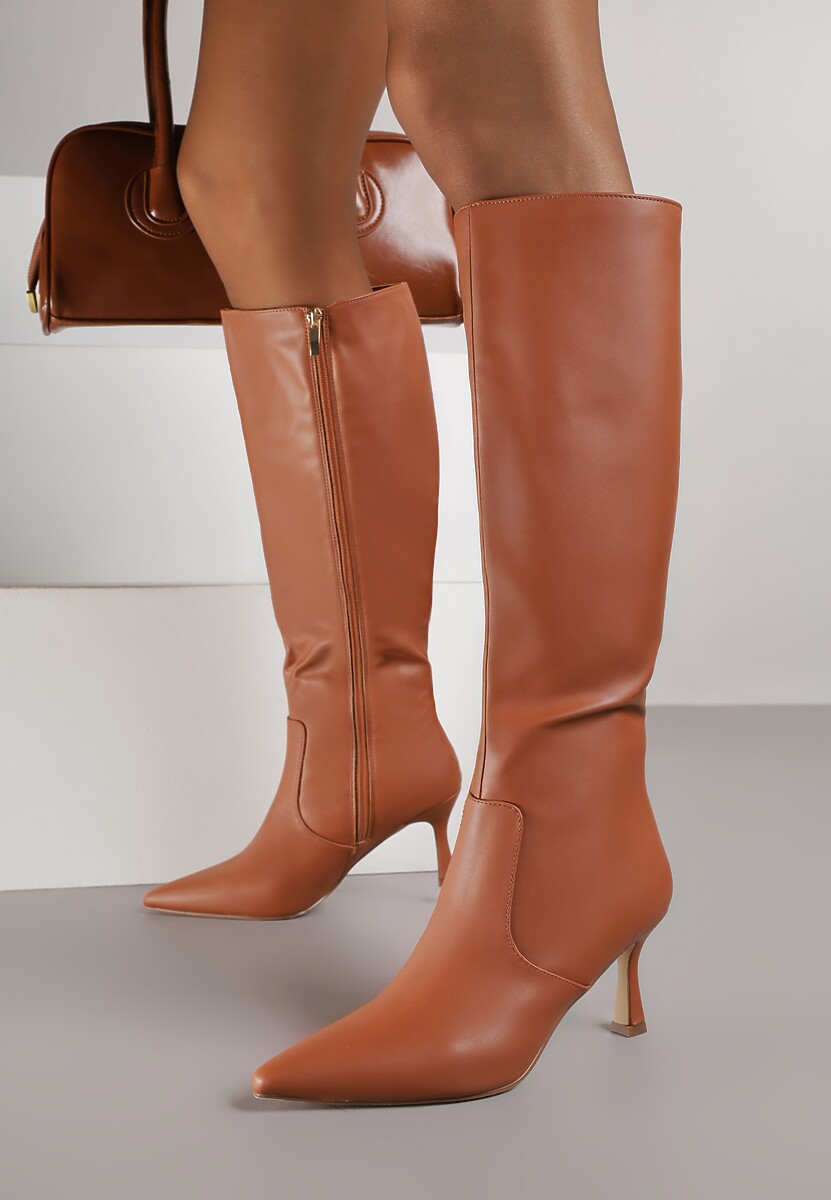 Brązowe Kozaki Vices na Szpilce w Klasycznym Stylu Izalea