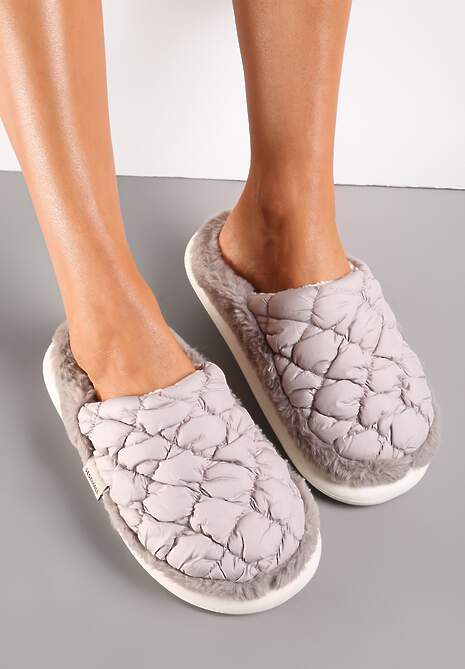 Jasnoszare Eleganckie Kapcie Pikowane na Niskiej Platformie Tavemene