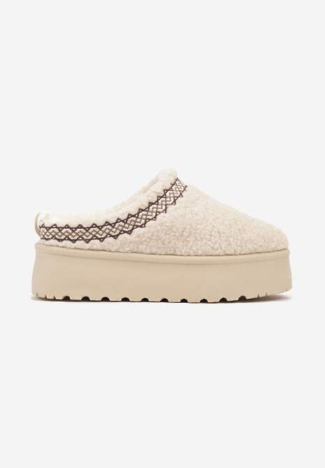 Beżowe Niskie Śniegowce na Grubej Podeszwie Ozdobione Barankowym Futerkiem i Wzorzystym Przeszyciem Aziara