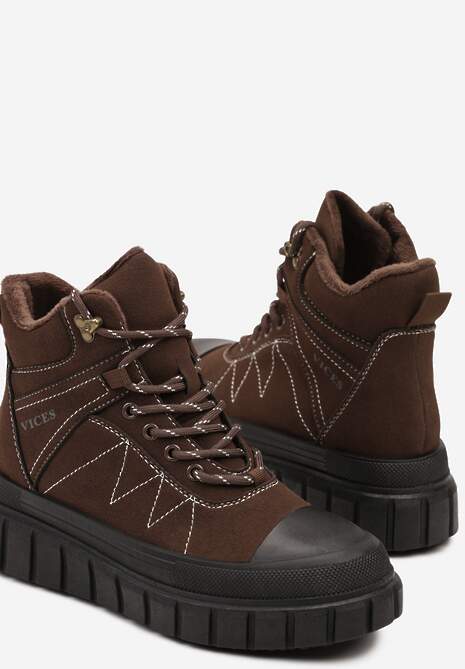 Brązowe Botki Trapery Vices na Platformie z Tłoczeniem Ozdobione Przeszyciami Amirrise