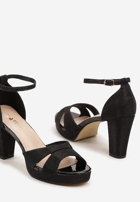 Czarne Brokatowe Sandały na Słupku i Niskiej Platformie Navisas