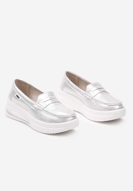 Srebrne Mokasyny z Ekozamszu na Platformie Ozdobione Paseczkiem Adrancia