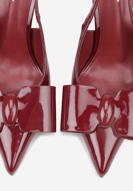 Bordowe Szpilki Slingback z Lakierowanym Połyskiem Zdobione Kokardą Sewlira
