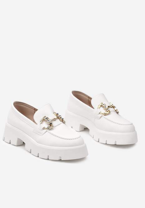 Białe Mokasyny z Grubą Podeszwą w Kolorze Cholewki z Klamrą Rosarose