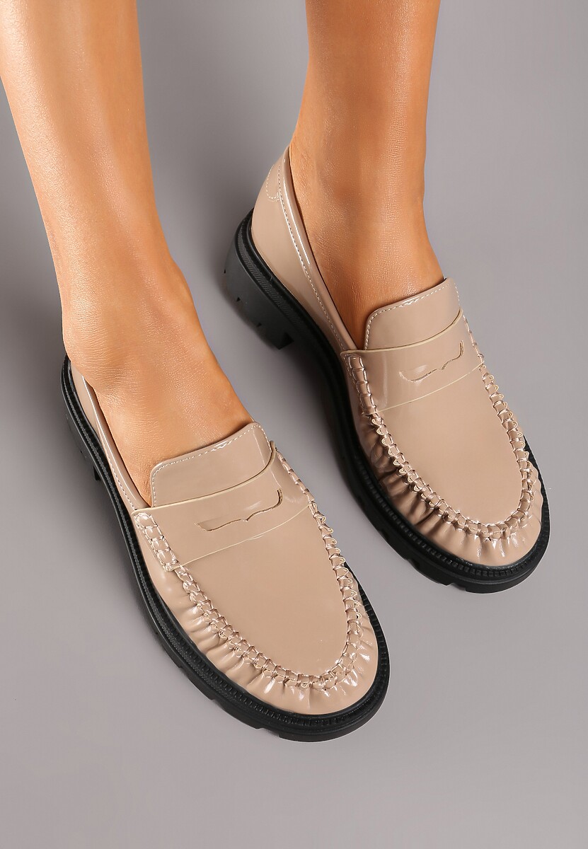 Ciemnobeżowe Mokasyny na Grubej Podeszwie z Minimalistycznym Zdobieniem Berivana