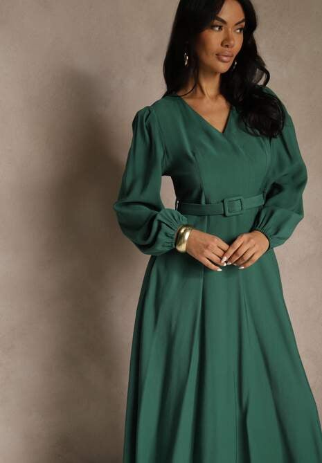 Zielona Rozkloszowana Sukienka z Wiskozy z Paskiem ze Sprzączką Orille