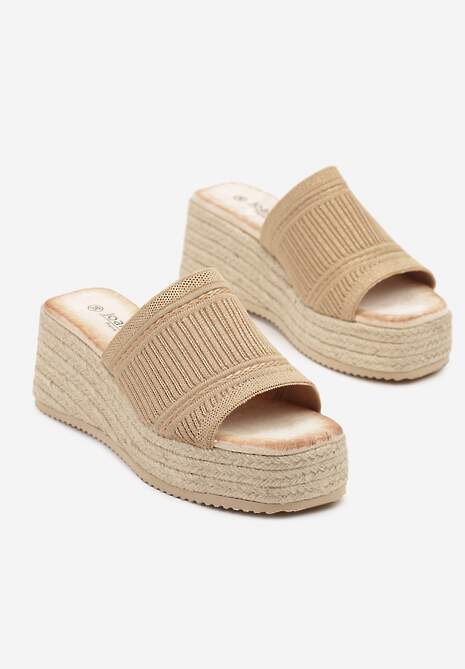 Brązowe Klapki na Koturnie z Plecionki z Metalicznymi Przeszyciami Telarosea