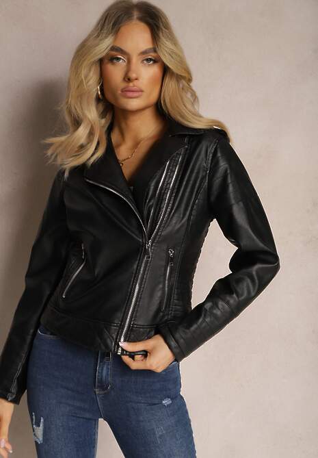 Czarna Kurtka o Fasonie Ramoneski z Ekoskóry Ozdobiona Przeszyciami z Asymetrycznym Zapięciem Sativana