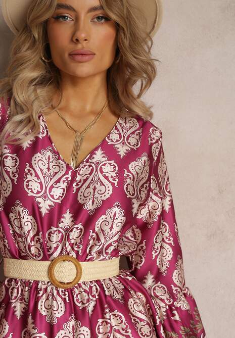 Fuksjowa Sukienka Rozkloszowana z Paskiem w Talii Zosho