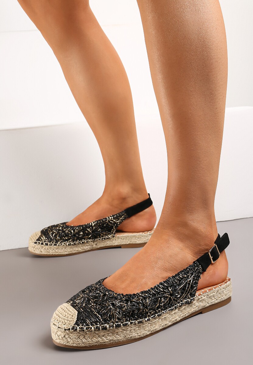 Czarne Ażurowe Espadryle z Odkrytą Piętą i Plecionką na Podeszwie Sanioma