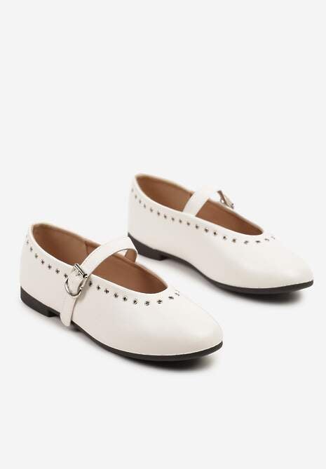 Białe Balerinki w Stylu Mary Jane ze Zdobieniem z Nitami Fennriva