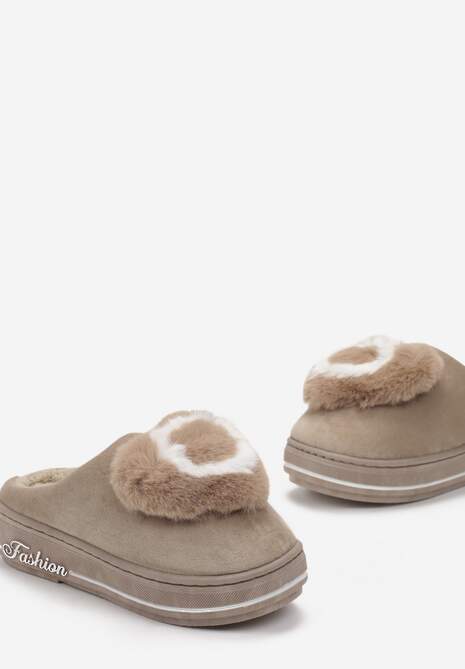 Ciemnobeżowe Kapcie na Grubej Podeszwie z Futrzaną Aplikacją Phoenix