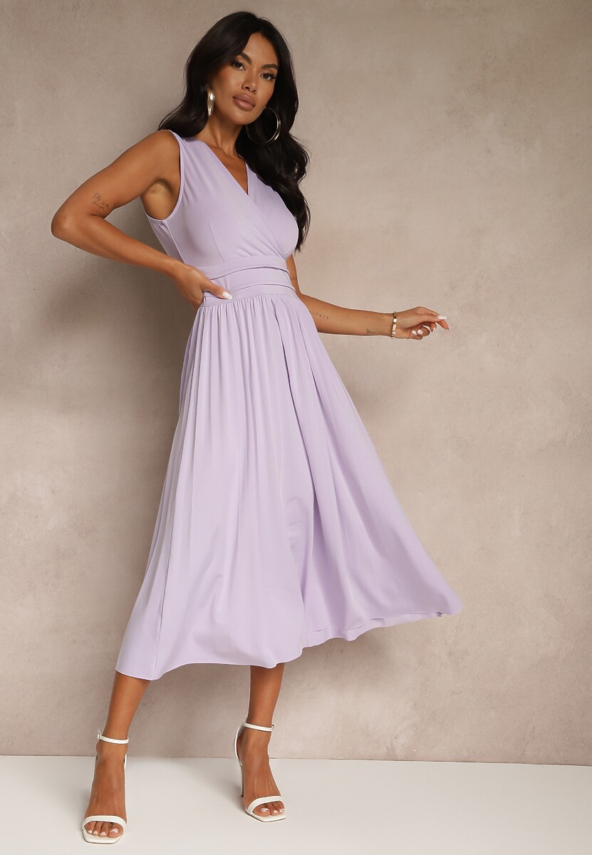 Fioletowa Sukienka z Kopertowym Dekoltem i Plisowanym Dołem Anamarie