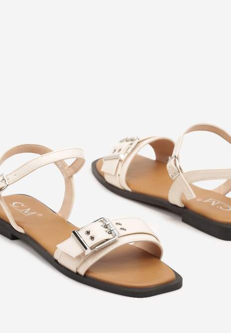 Beżowe Sandały z Kwadratowym Noskiem i Zdobieniem z Klamerką Sarllevia